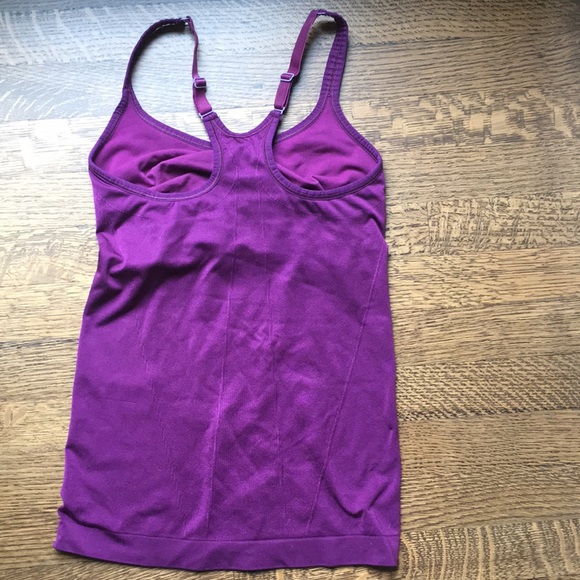 NikeFITDRY tank - Picture 2 of 2